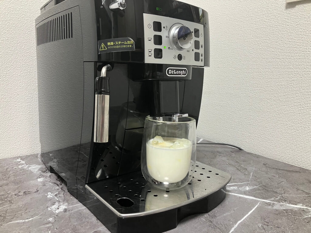 レビュー③：カフェラテやアイスコーヒーも楽しめる