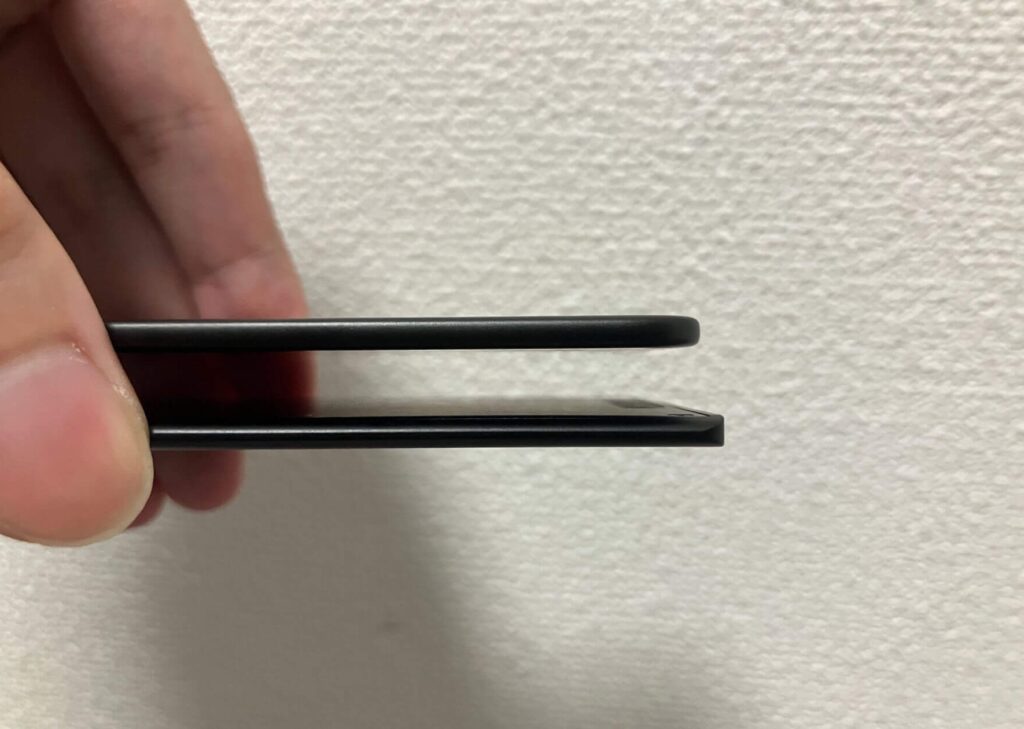 Notta Memo AIボイスレコーダーとComulytic Note Proのサイズ比較２
