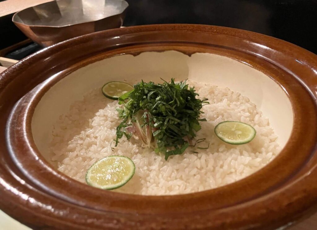 メニュー⑧：白い鰻丼