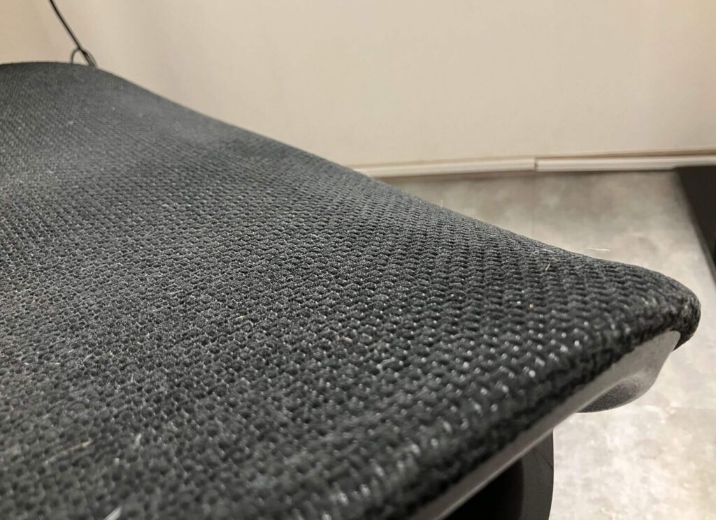 アーチ状デザインが採用されている