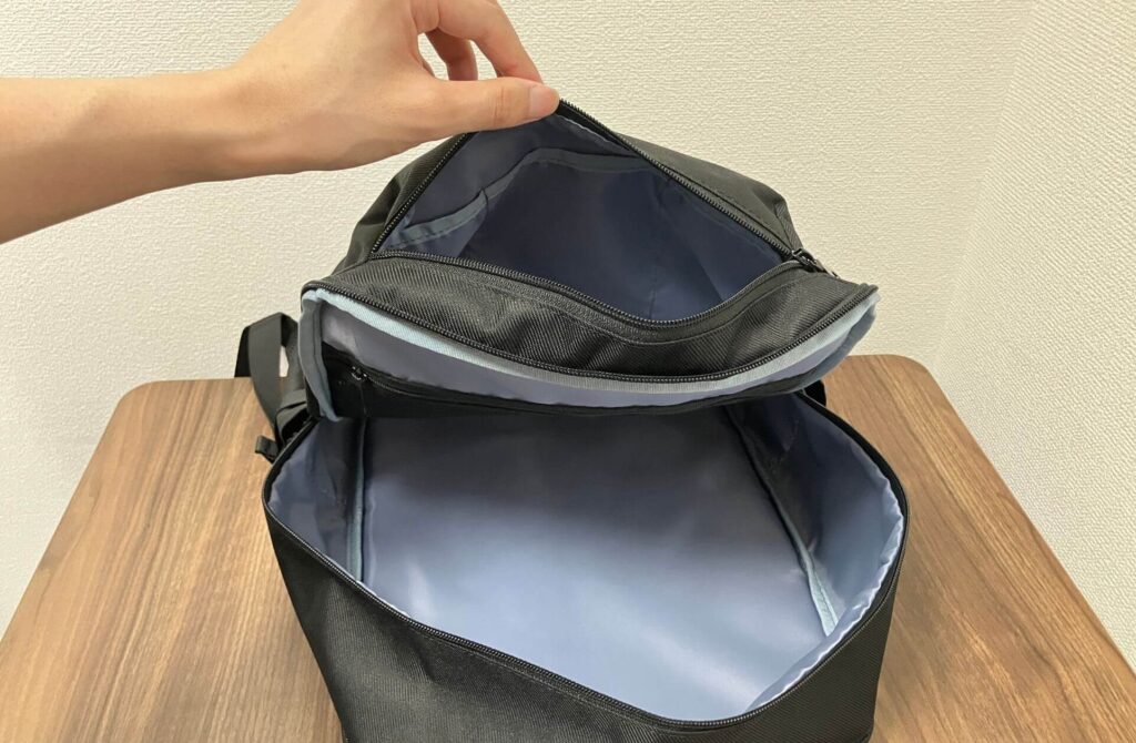 全面上部ポケット