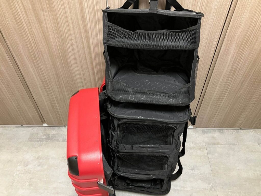 簡易クローゼットとして使用可能(空の状態)