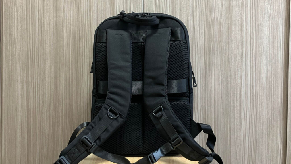 HOLICC「One mini」(背面)