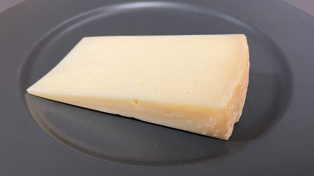 固くありつつも、歯切れの良い食感